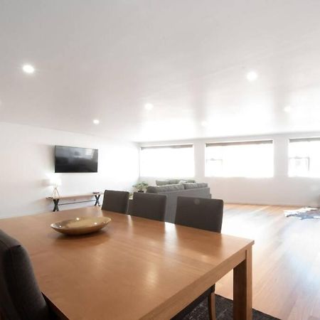 Central Modern 2 Bedroom With Wifi 朗塞斯顿 外观 照片